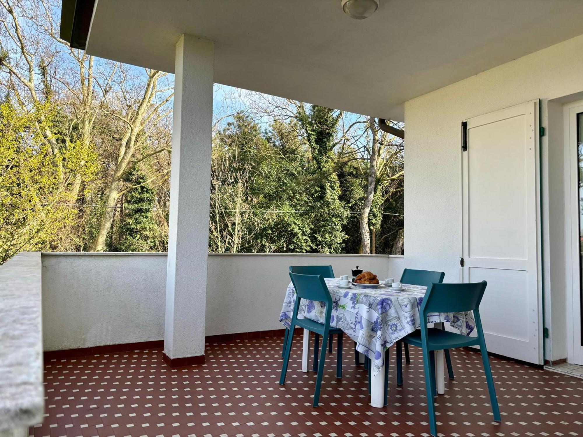 Villa Giorgio 4 Terrazza Privata 비비오네 외부 사진
